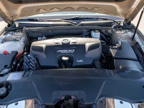 Used 2006 Buick Lucerne CX image 9