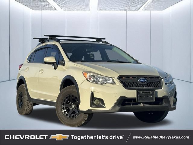 Used 2017 Subaru Crosstrek 2.0i Premium AWD/4WD image 1