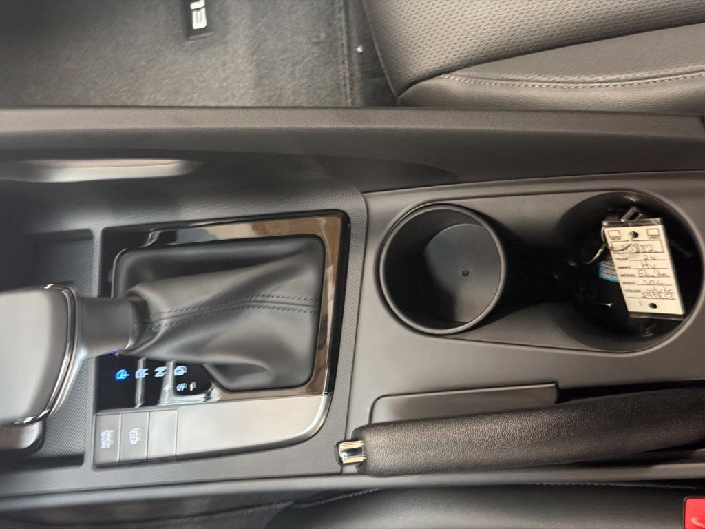 New 2026 Hyundai Elantra SEL Sport FWD image 16