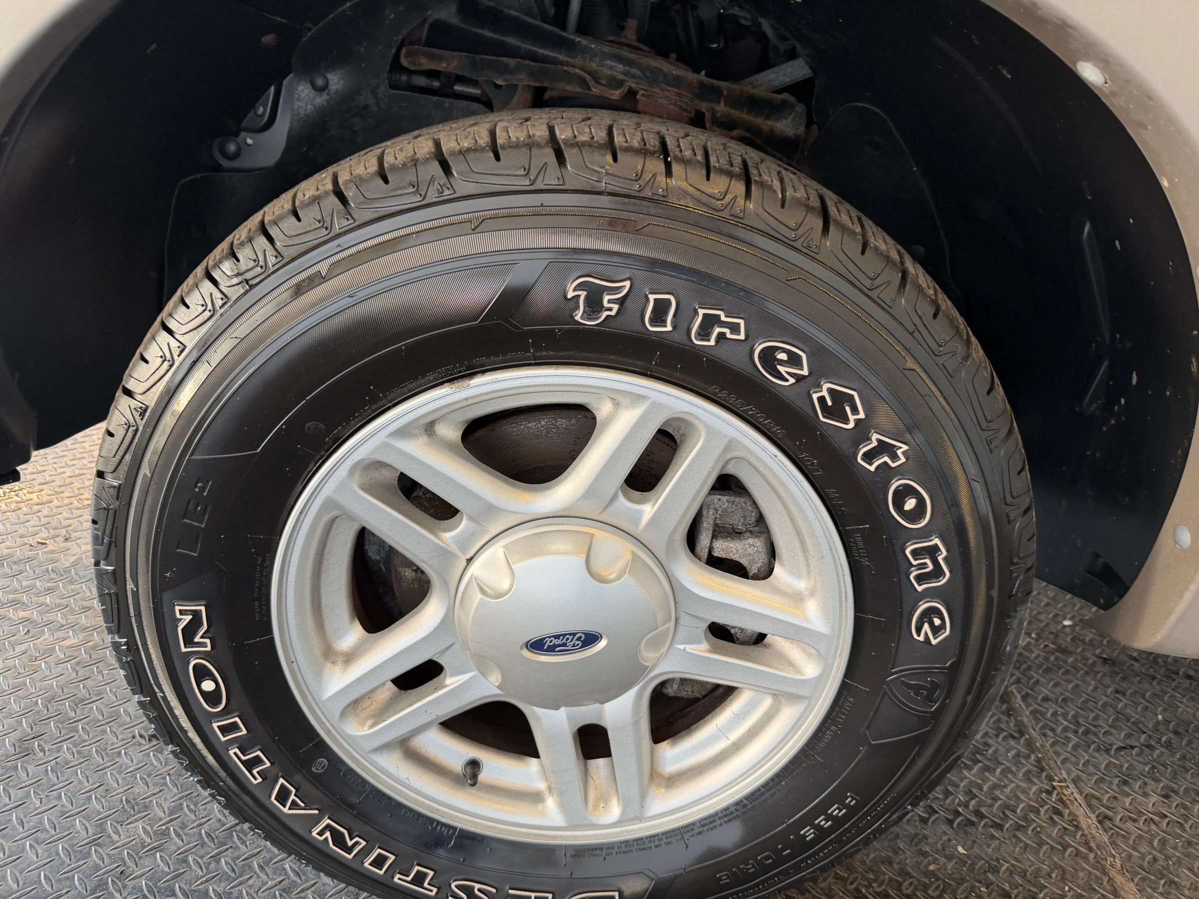 Used 2002 Ford Explorer XLS RWD image 34