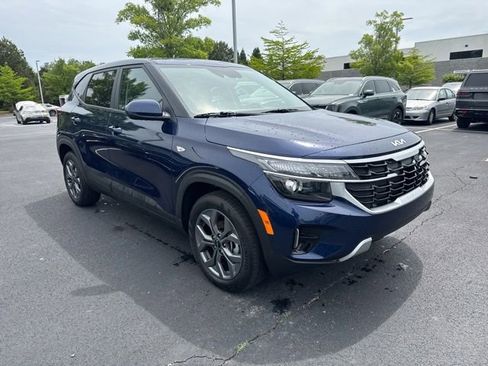 Certified 2026 Kia Seltos LX FWD image 7
