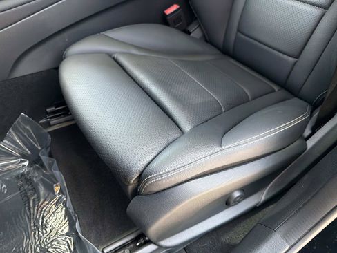 Used 2022 Mercedes-Benz GLC 300 image 18