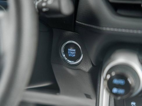 Certified 2025 Toyota RAV4 XLE image 23