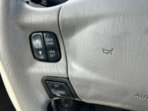 Used 2005 Chevrolet Impala SS w/ Sun And Sound Package FWD image 27