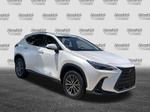 Used 2024 Lexus NX 250 FWD w/ Towing Package (2000 Lbs) image 2
