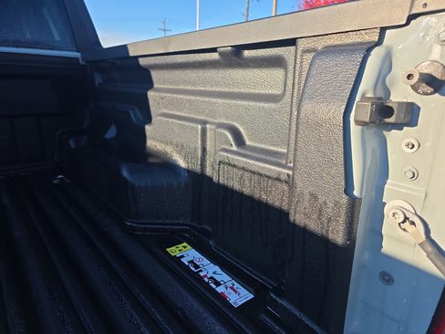 Certified 2023 Ford Maverick XL image 18