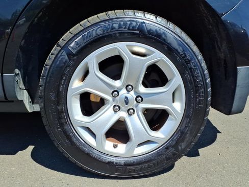 Used 2014 Ford Edge SEL w/ Equipment Group 205A AWD/4WD image 25