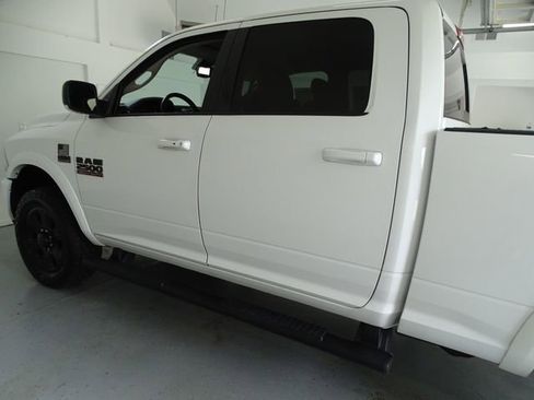 Used 2018 RAM 2500 Laramie w/ Sport Appearance Group AWD/4WD image 18