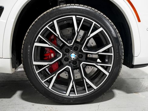 Used 2022 BMW X5 M w/ Competition Package 2 AWD/4WD image 43