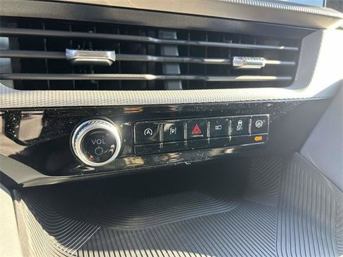 New 2026 Ford Explorer Active w/ Active Comfort Package image 11