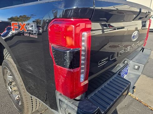Used 2023 Ford F350 Lariat w/ Sport Appearance Package AWD/4WD image 36