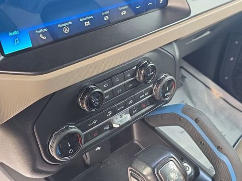 Used 2022 Ford Bronco Wildtrak image 20