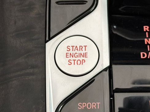 New 2026 BMW X5 xDrive40i AWD/4WD image 23