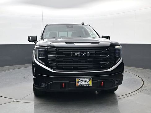 Used 2024 GMC Sierra 1500 Elevation w/ Elevation Premium Package image 2