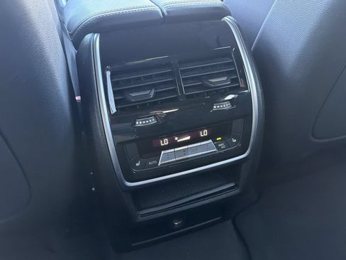 Certified 2025 BMW X6 xDrive40i w/ Climate Comfort Package AWD/4WD image 20