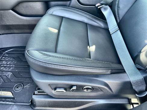 New 2026 GMC Yukon XL Denali w/ Sun & Power Step Package image 25