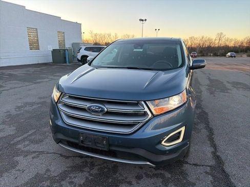 Used 2018 Ford Edge Titanium w/ Equipment Group 302A image 4