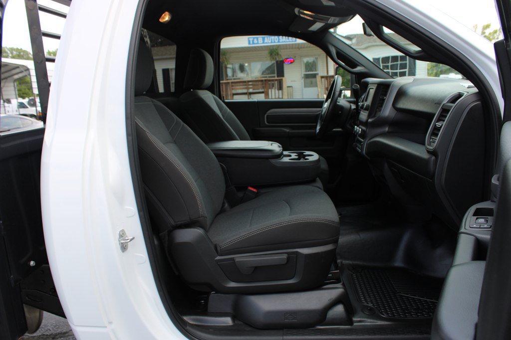 Used 2024 RAM 5500 Tradesman AWD/4WD image 24