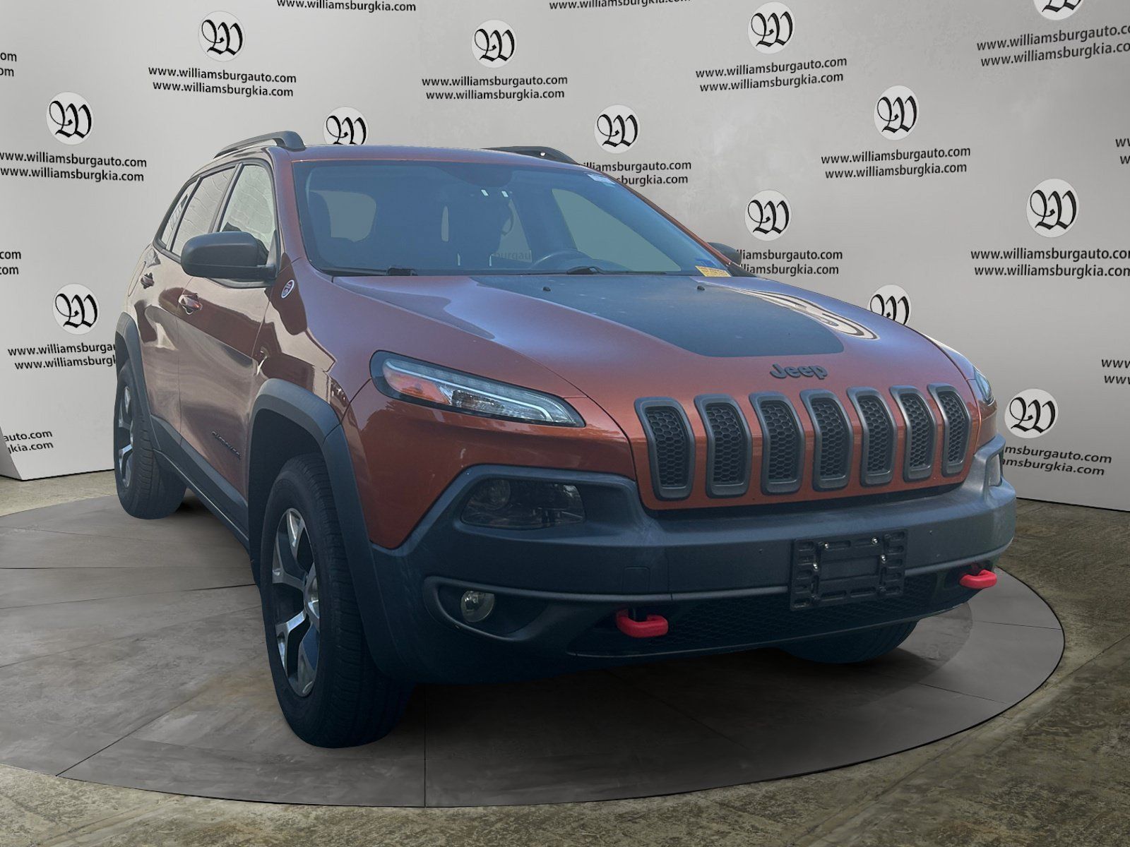 Used 2015 Jeep Cherokee Trailhawk w/ Leather Interior Group AWD/4WD image 7