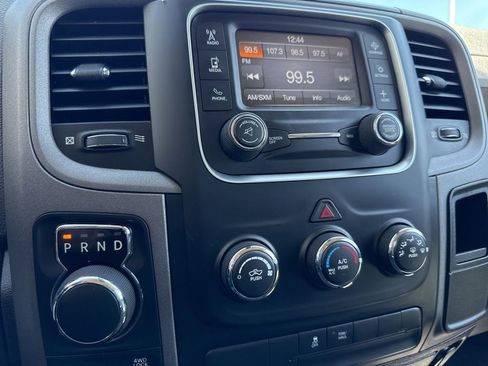 Used 2018 RAM 1500 Express w/ Express Value Package AWD/4WD image 29