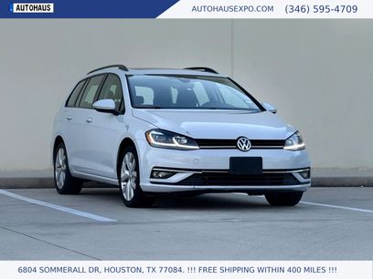 Used 2019 Volkswagen Golf SE