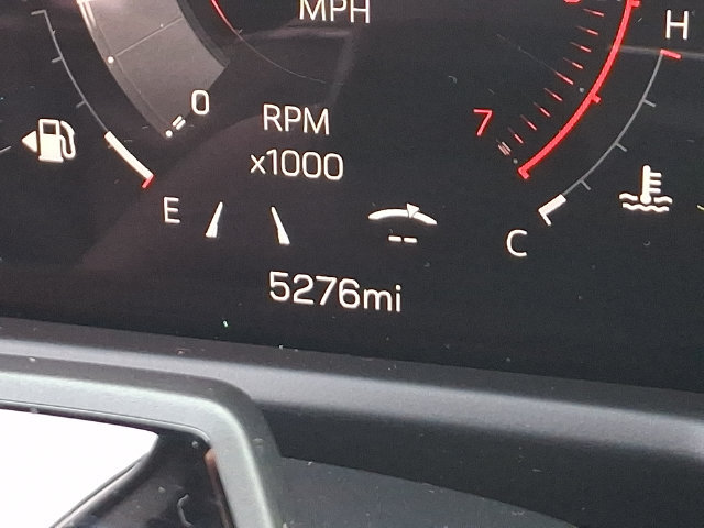 Used 2025 GMC Acadia AT4 w/ Super Cruise Package AWD/4WD image 6