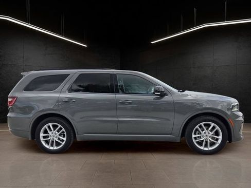Used 2024 Dodge Durango GT RWD image 8