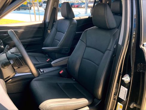 Used 2021 Honda Pilot Special Edition image 7