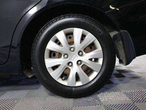 Used 2012 Honda Civic LX image 8