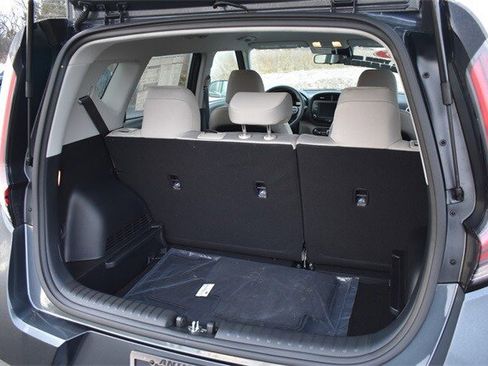 New 2025 Kia Soul LX w/ LX Technology Package image 15