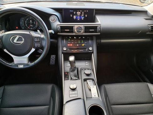 Used 2017 Lexus IS 200t image 16