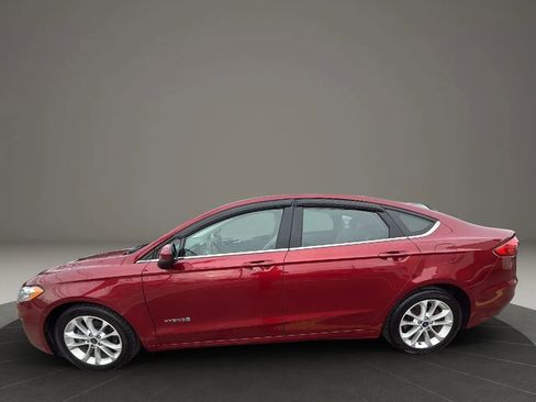 Used 2019 Ford Fusion SE image 8