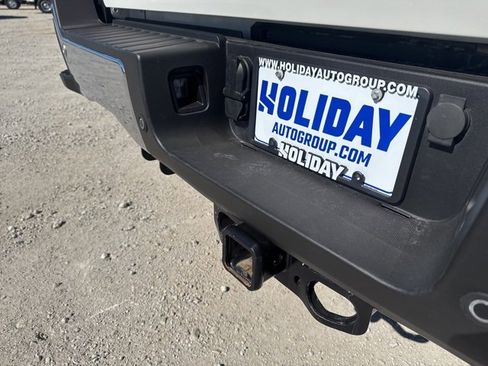 Used 2024 Ford F350 Lariat w/ Lariat Ultimate Package image 16