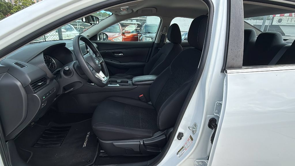 Used 2021 Nissan Sentra S FWD image 23