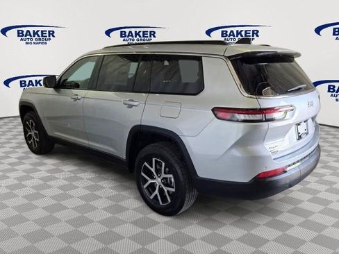 New 2025 Jeep Grand Cherokee L Limited w/ Trailer Tow Package image 6