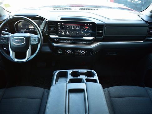 Used 2024 GMC Sierra 1500 Elevation image 28