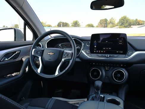 Used 2023 Chevrolet Blazer LT w/ Convenience Package FWD image 25