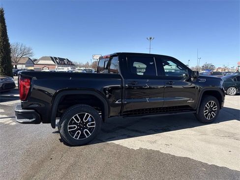 New 2026 GMC Sierra 1500 AT4 w/ AT4 Premium Package image 2
