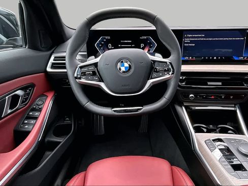 Certified 2025 BMW 330i Sedan RWD image 6