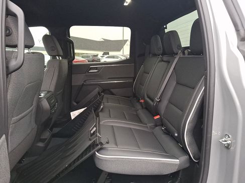New 2026 GMC Sierra EV Elevation image 5