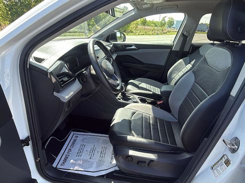 Used 2023 Volkswagen Taos SEL AWD/4WD image 24