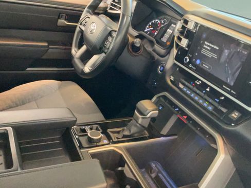Used 2023 Toyota Tundra SR5 w/ SR5 Convenience Package AWD/4WD image 39