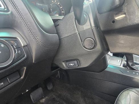 Used 2018 Ford Explorer Platinum AWD/4WD image 15