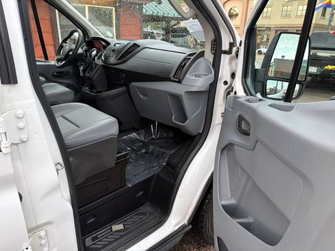 Used 2017 Ford Transit 150 130 Low Roof RWD image 13