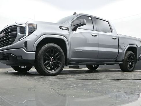 Used 2024 GMC Sierra 1500 Elevation w/ X31 Off-Road Package AWD/4WD image 26