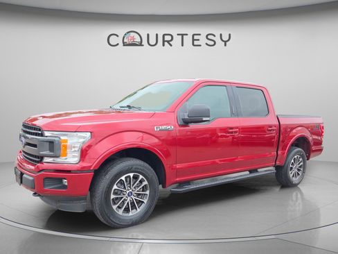 Used 2018 Ford F150 XLT w/ Equipment Group 302A Luxury image 1