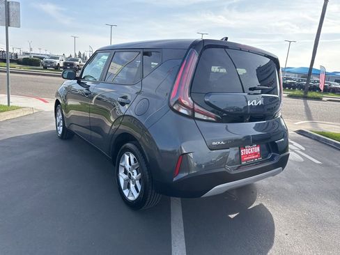 Used 2024 Kia Soul LX w/ Option Group 015 image 8