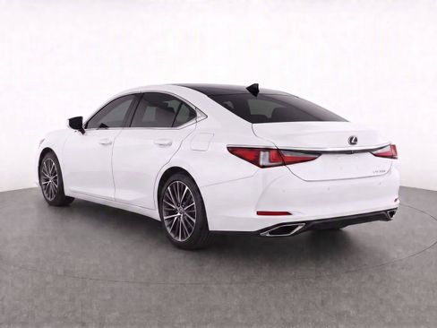 Used 2024 Lexus ES 350 w/ Premium Package FWD image 4