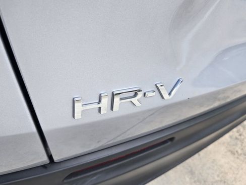 Certified 2023 Honda HR-V LX image 15
