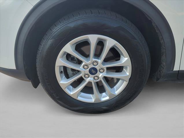 Used 2020 Ford Escape SE FWD image 13